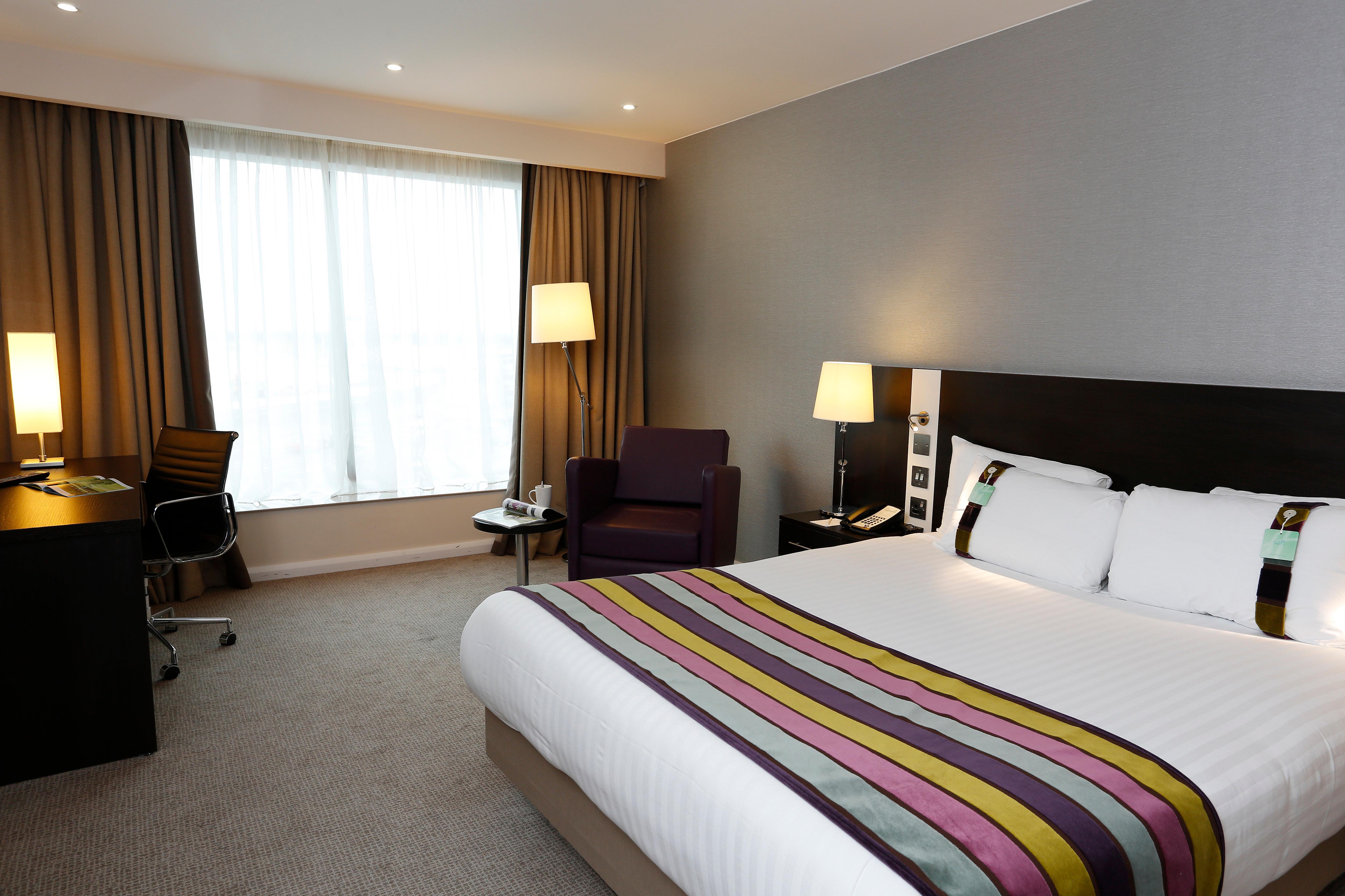Holiday Inn Southend By Ihg Eksteriør billede