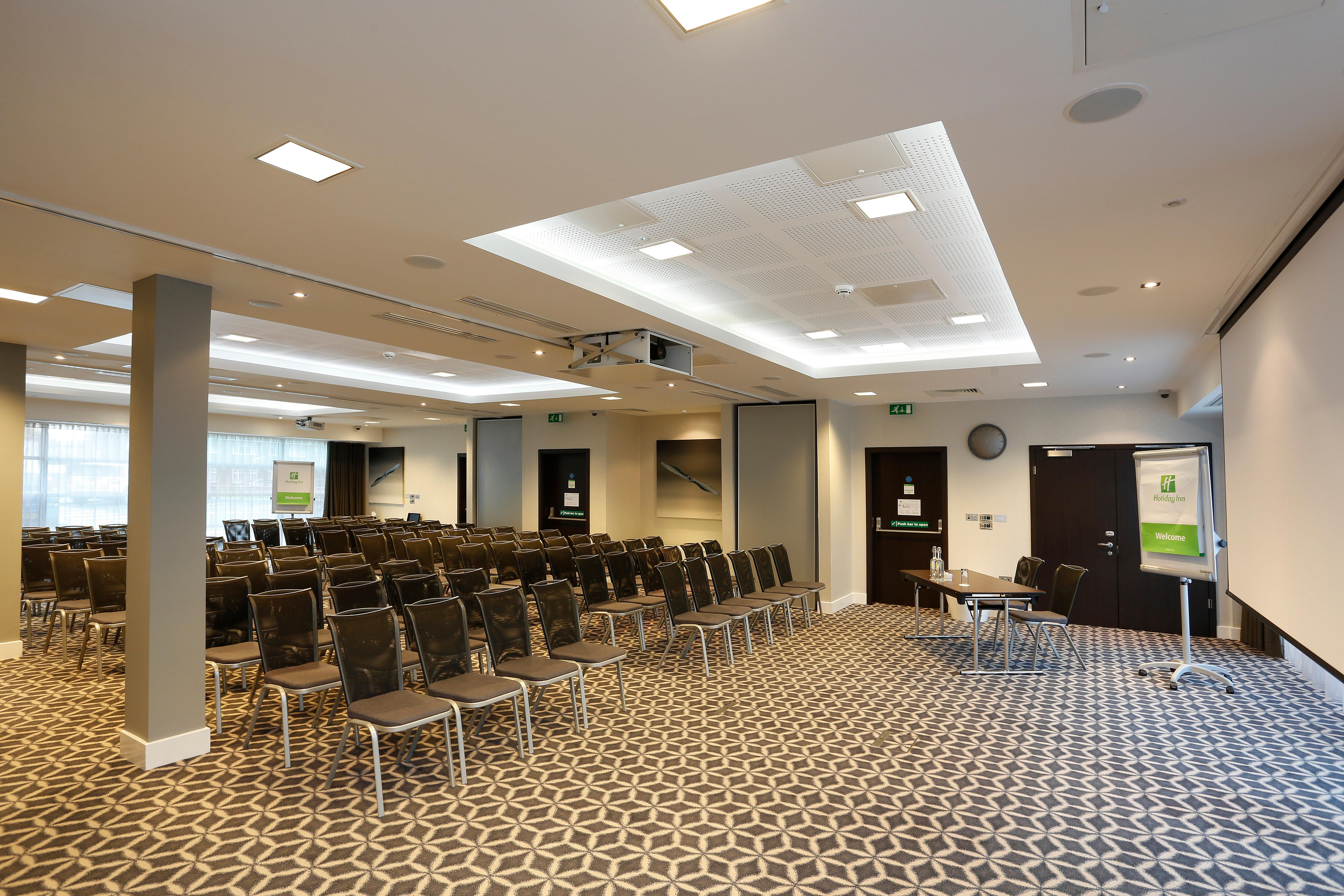 Holiday Inn Southend By Ihg Eksteriør billede