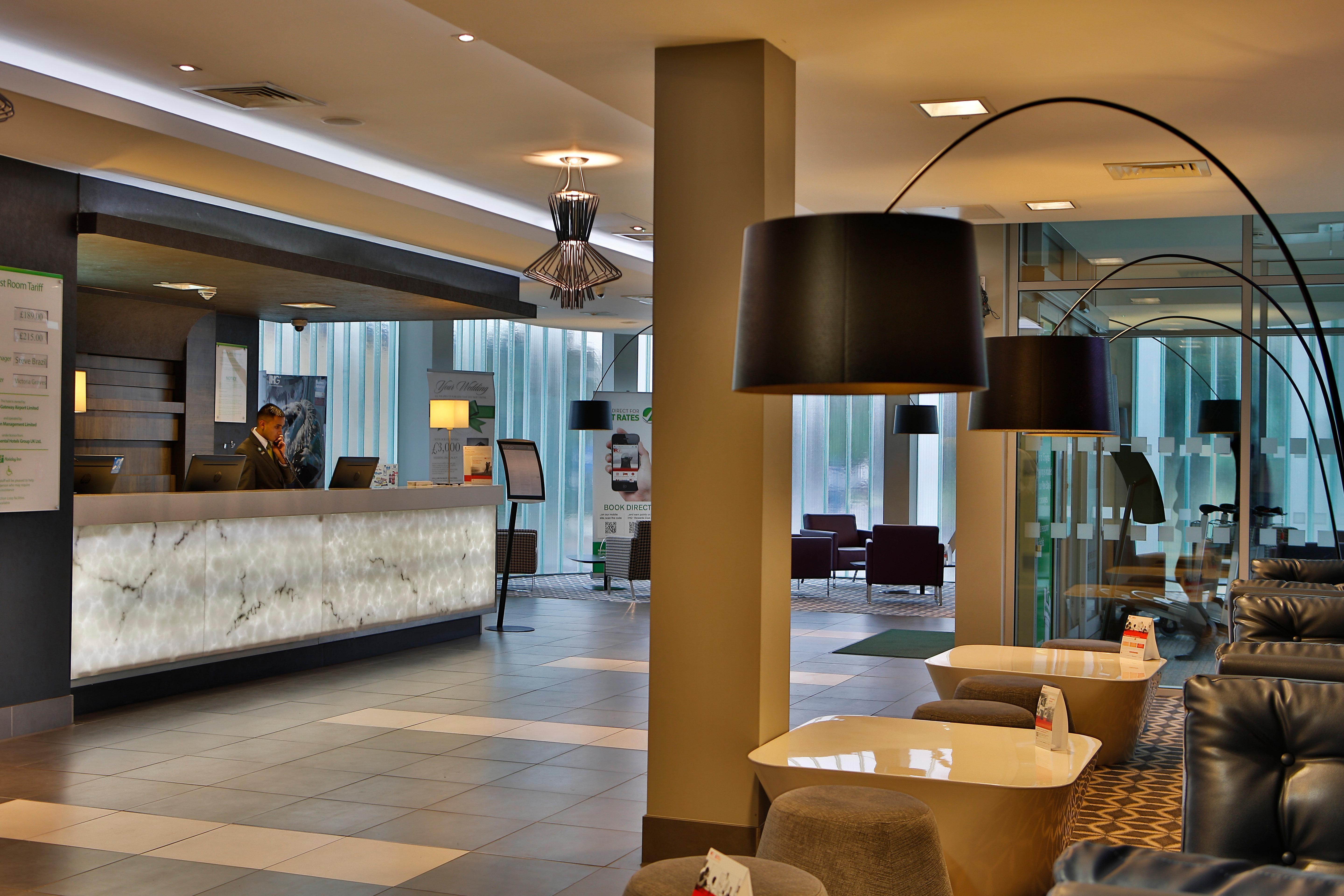 Holiday Inn Southend By Ihg Eksteriør billede