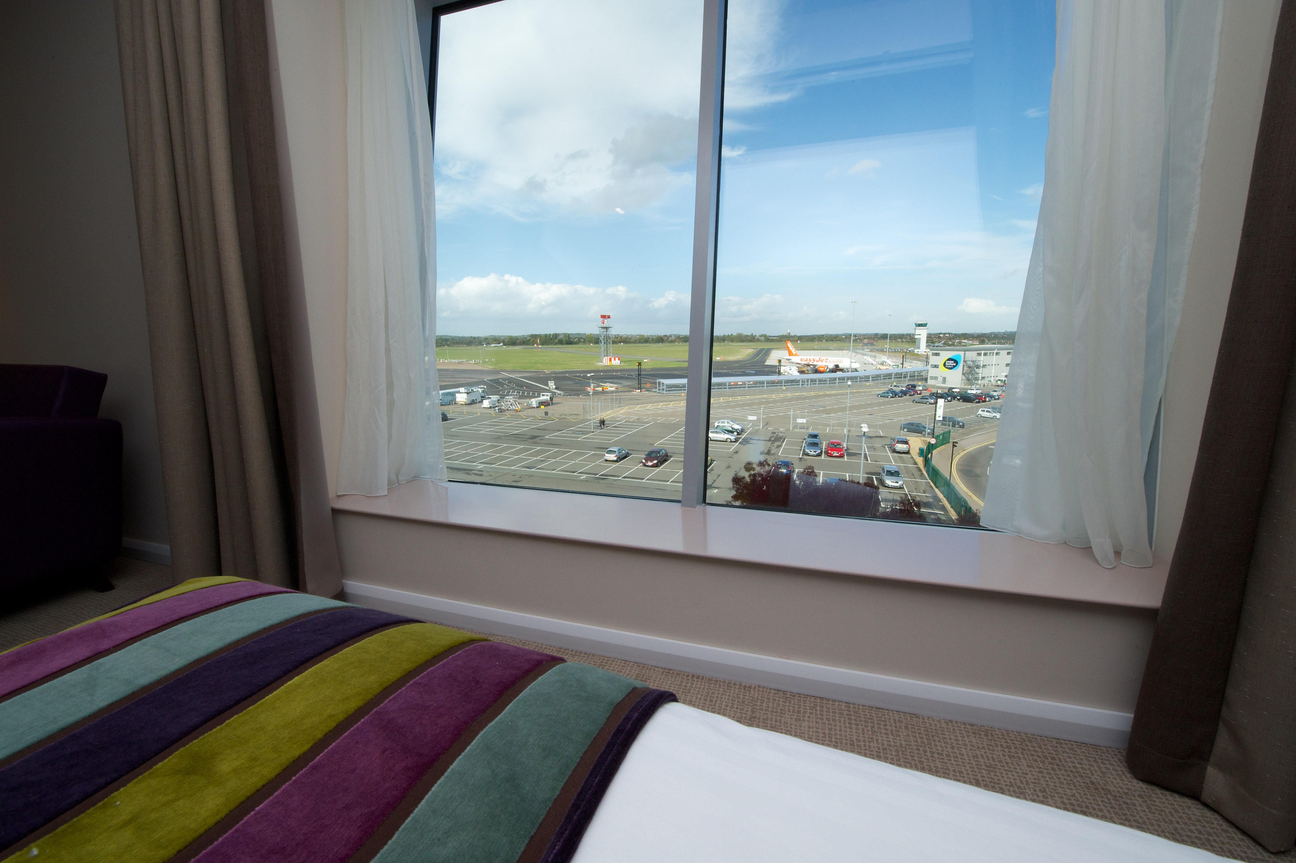 Holiday Inn Southend By Ihg Eksteriør billede
